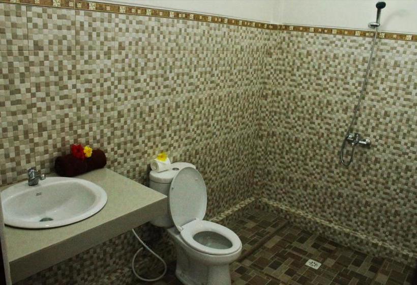 בית מלון כפרי Monka House