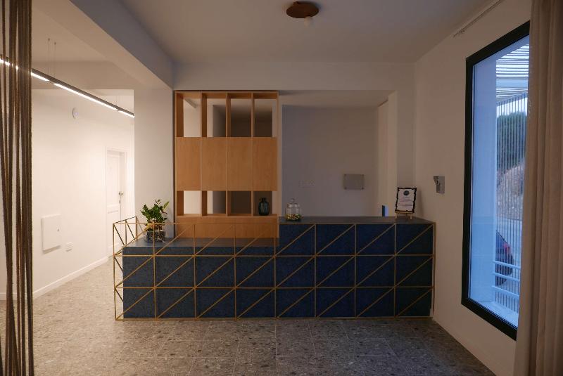 هتل E.j. Pyrgos Bay