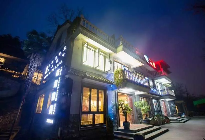 Hotelli Tea Taste Inn