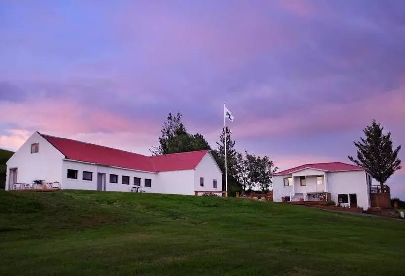 پانسیون Fagrahlíd Guesthouse