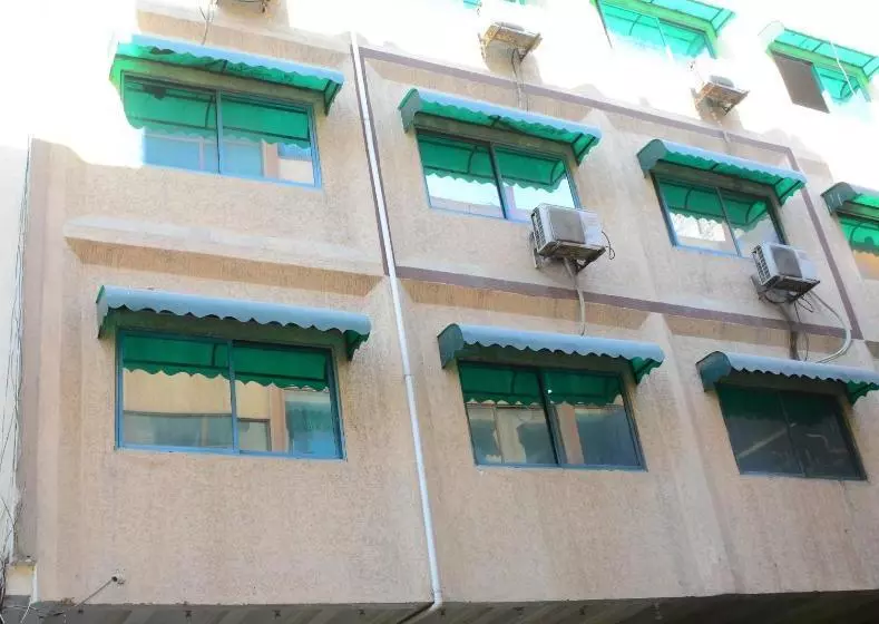 هتل Alpine Faizabad