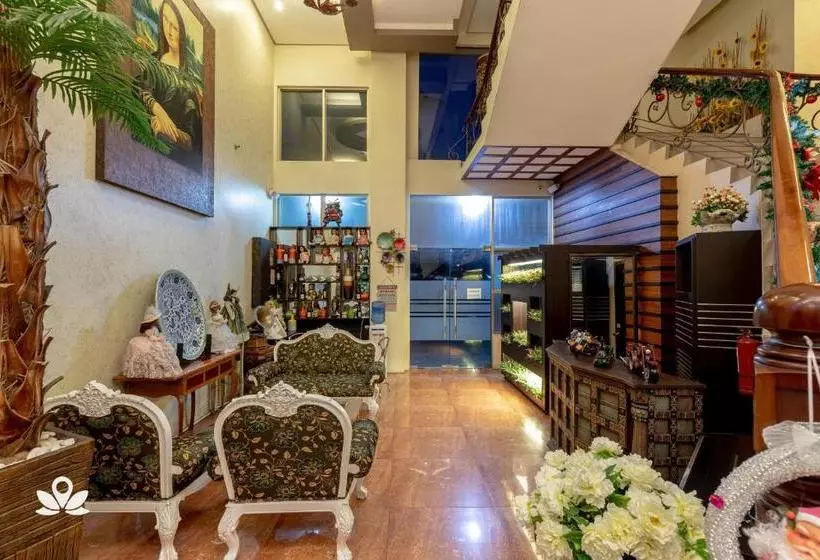 هتل Zen Rooms Metro Inn Bacolod