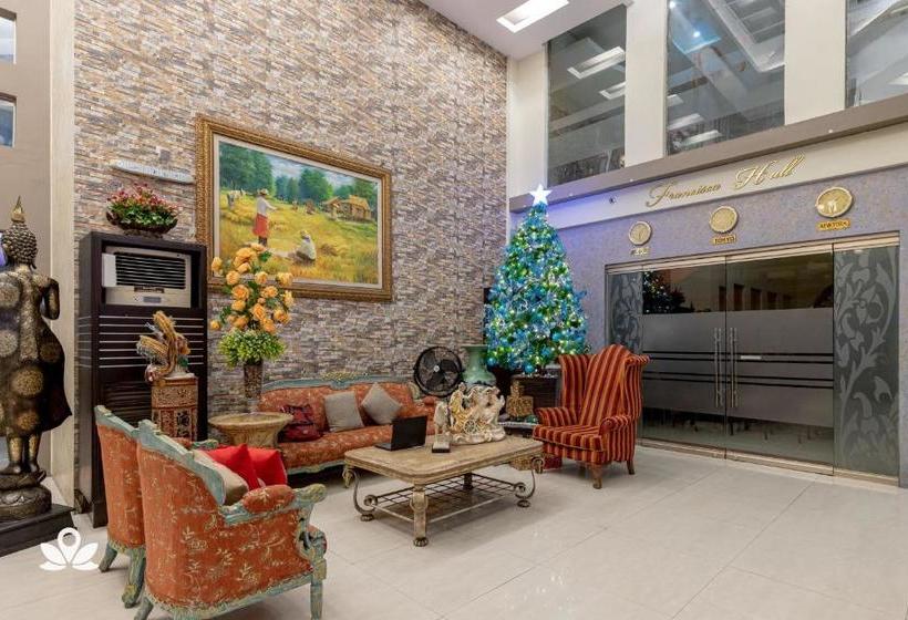 בית מלון כפרי Zen Rooms Metro Inn Bacolod