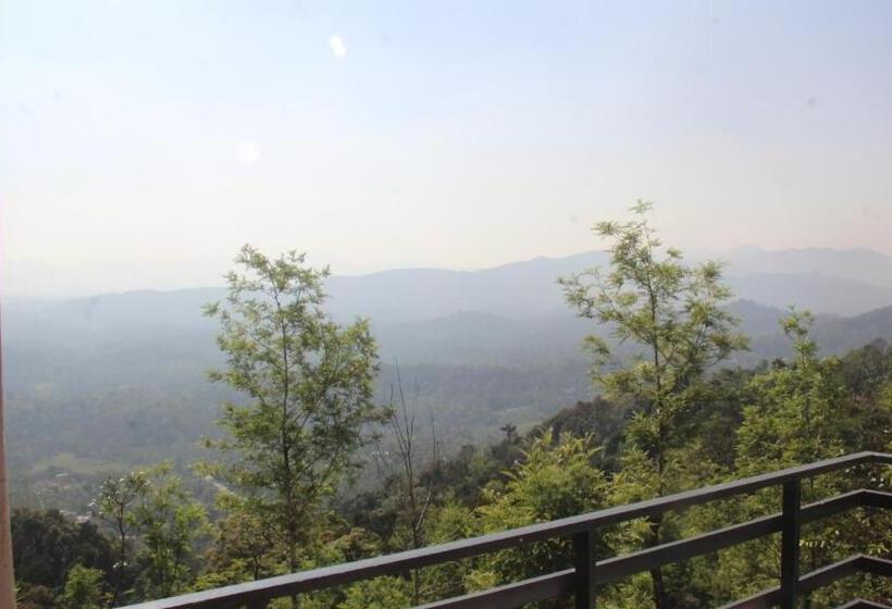 ペンション Kollanoor Guest House