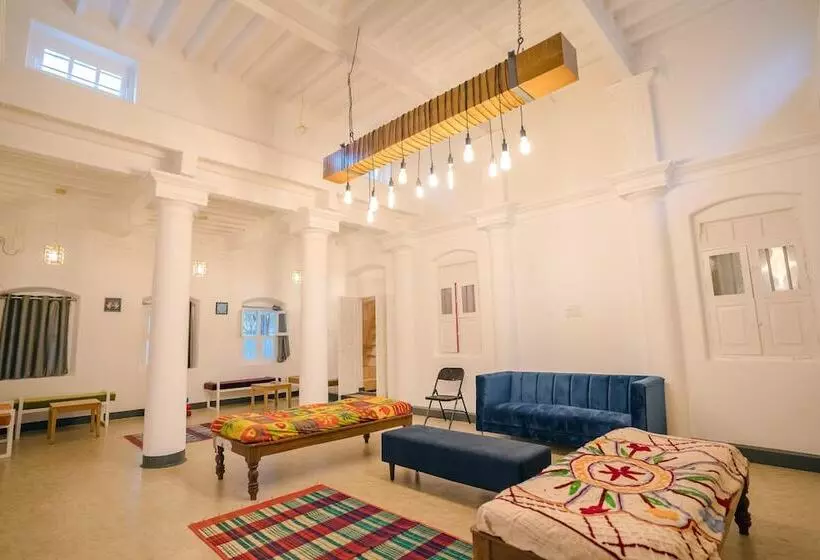 Auberge Hôtelière Roambay