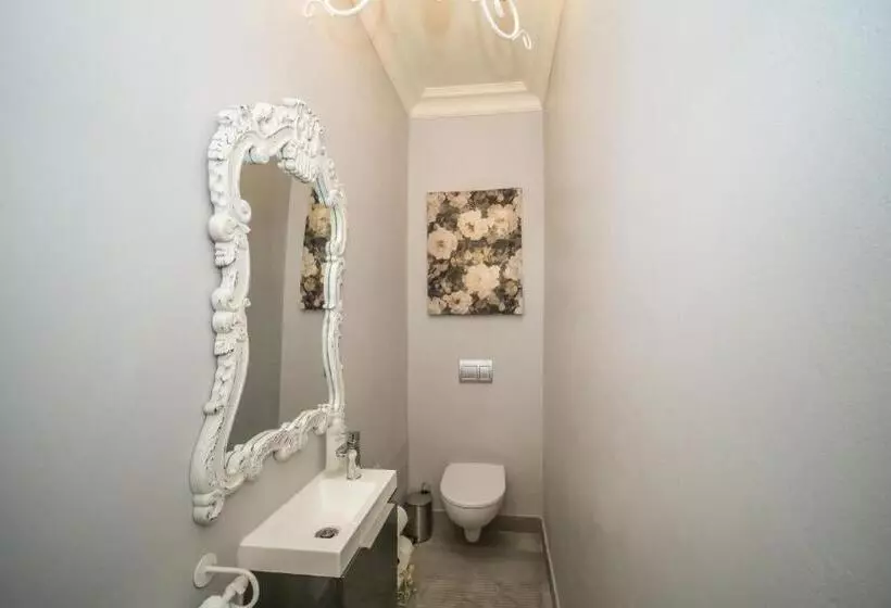 Majatalo 182 Old Transkei Road