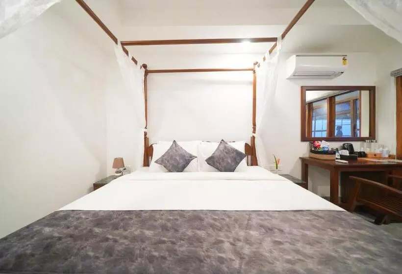 リゾートホテル Once Upon The River, Aluva   Near Cochin International Airport