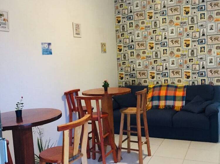 Easyhost Brasil Hostel