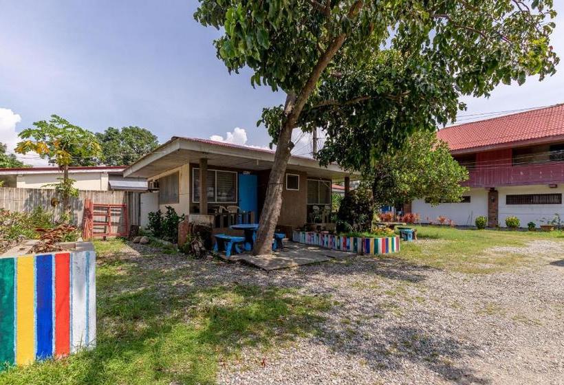 Отель Cesmin Beach Cottages