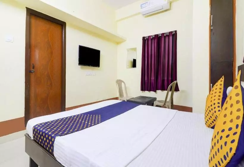 هتل O Srinidhi Inn Near Bharat Nagar Metro Station