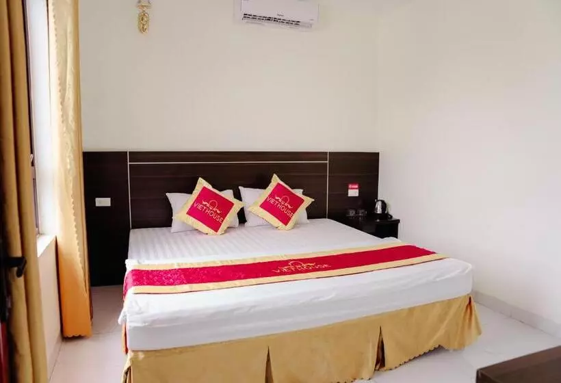 Viethouse Hotel Hạ Long