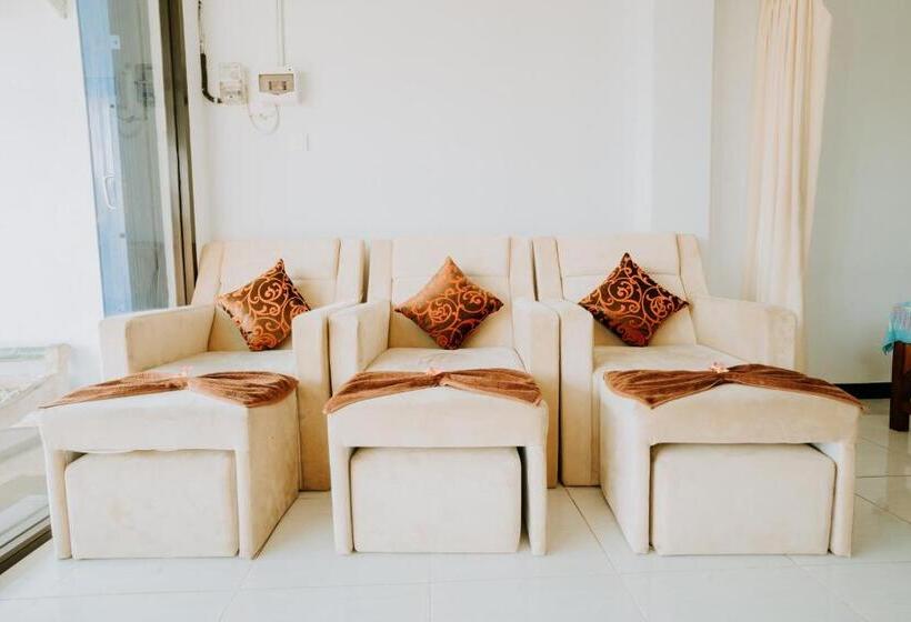 بنسيون Nova Guest House