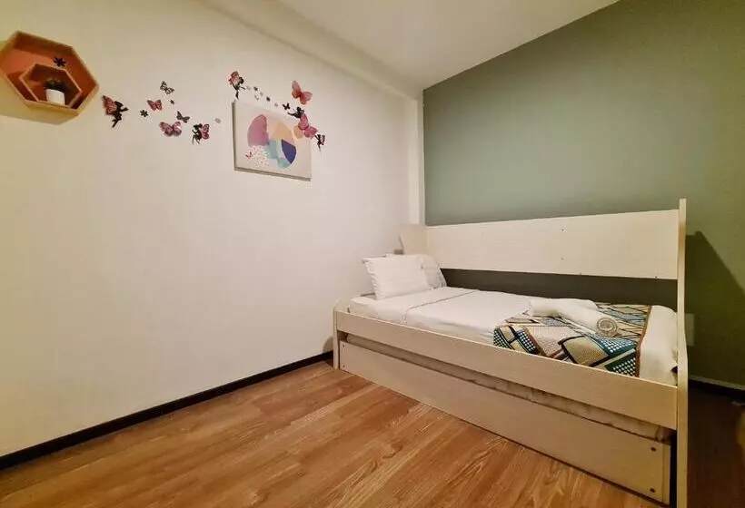 ユースホステル Treeline Urban Inn