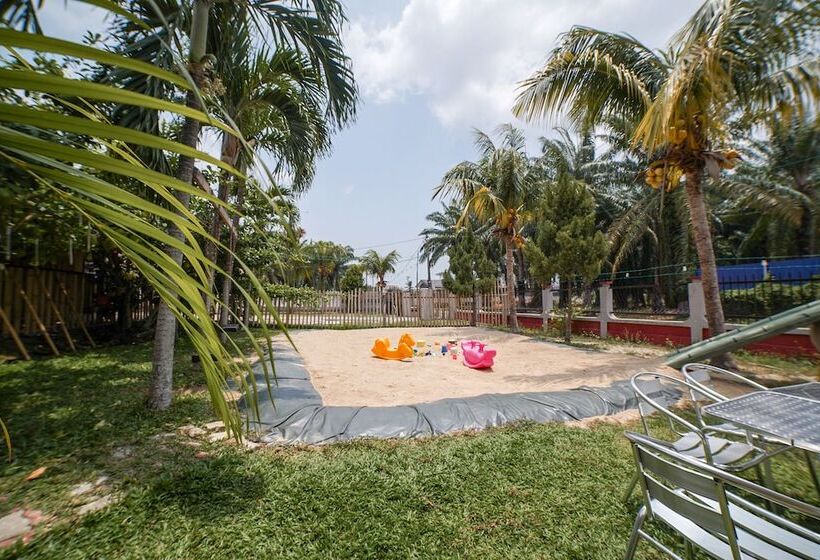 هتل Capital O 89374 Ohana Restaurant & Homestay