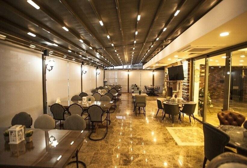 هتل Lion Park Suites & Residence