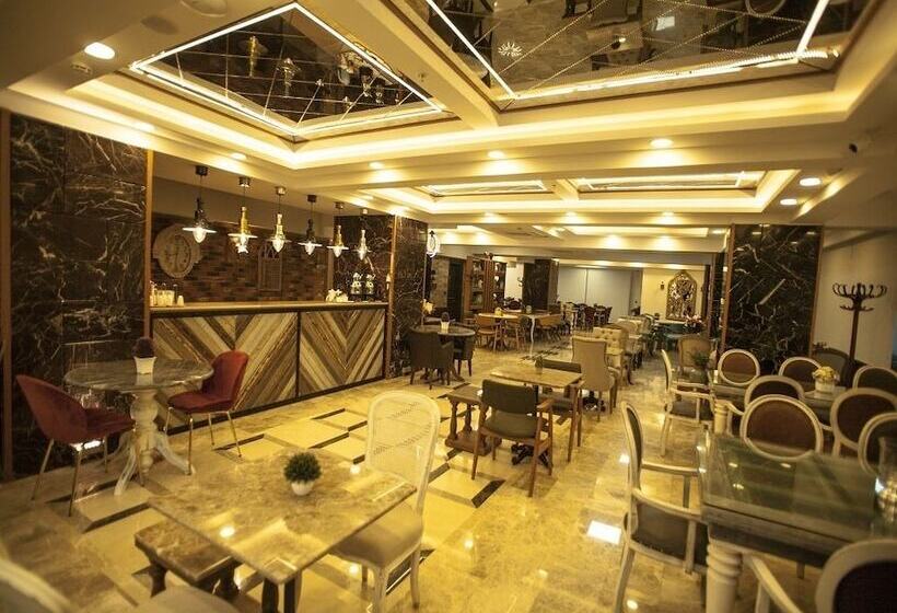 هتل Lion Park Suites & Residence