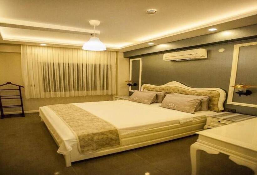 هتل Lion Park Suites & Residence