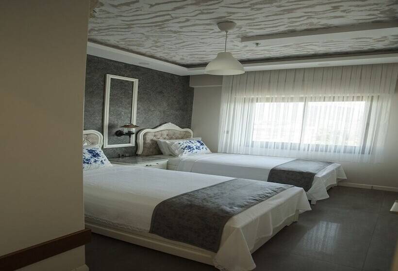 هتل Lion Park Suites & Residence