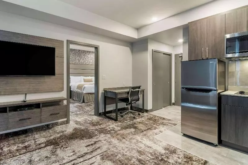 The Hue Hotel, Ascend Hotel Collection