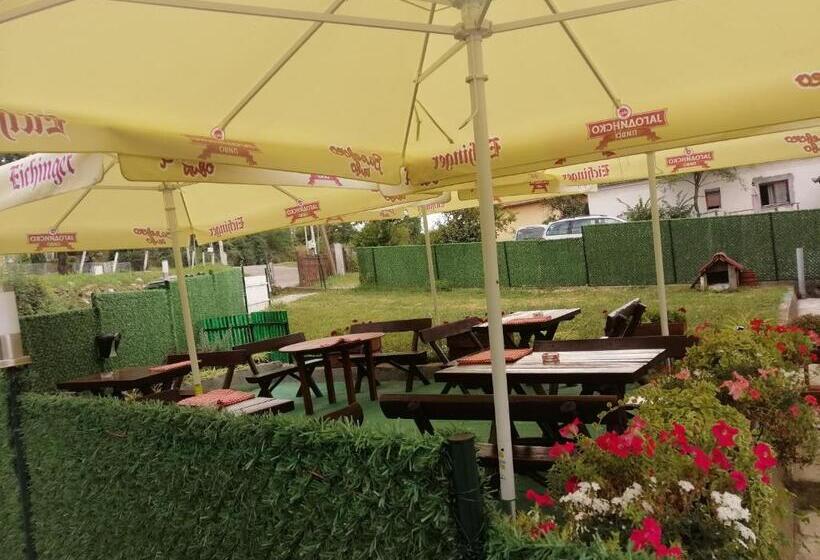 مُتل Vaš Kutak   Sobe Lux Za Izdavanje