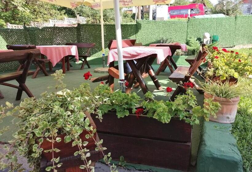 مُتل Vaš Kutak   Sobe Lux Za Izdavanje