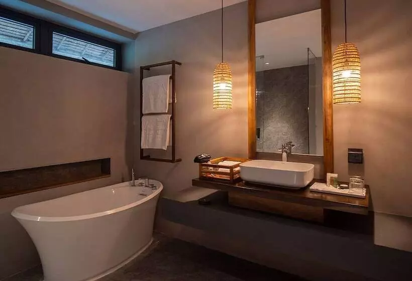Zwekapin Valley Resort & Spa