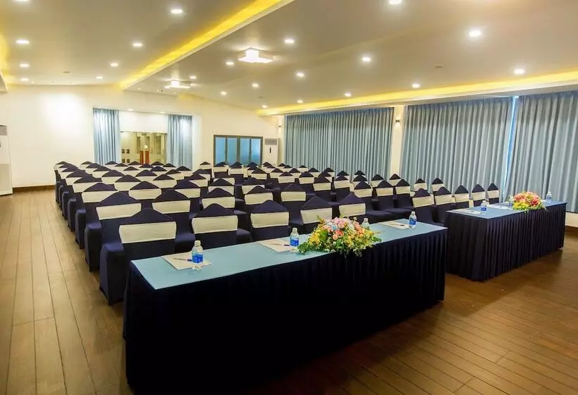 هتل Mermaid Seaside