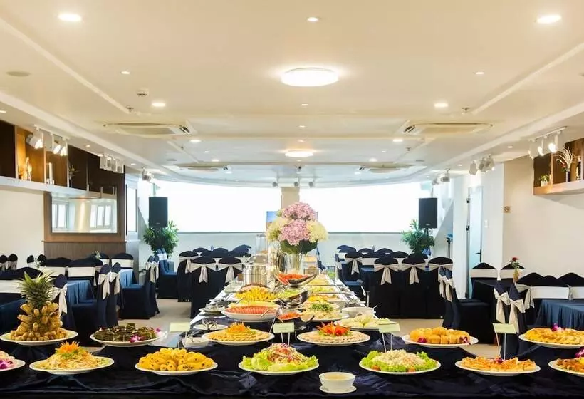 هتل Mermaid Seaside