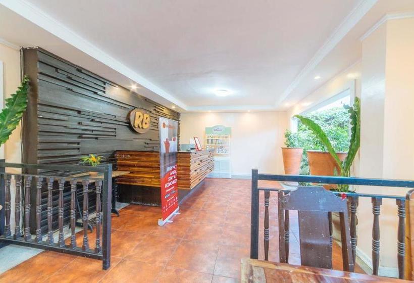 Otel Reddoorz @ N Roldan Street
