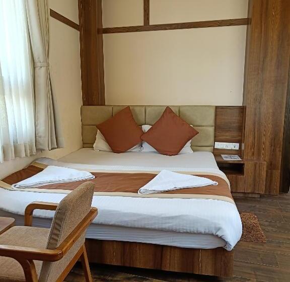 فندق Shambala Inn