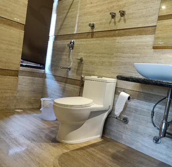 فندق Shambala Inn