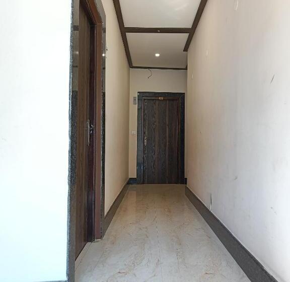 فندق Shambala Inn