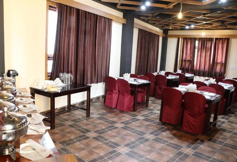 فندق Shambala Inn