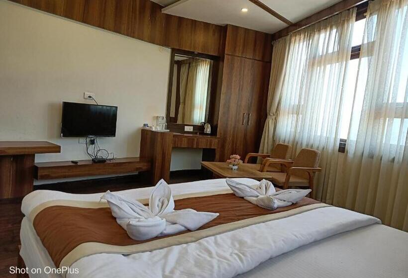 فندق Shambala Inn