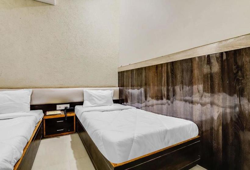 هتل Spot On 49970 Mahadev Guest House