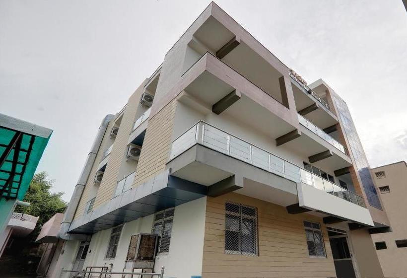 هتل Spot On 49970 Mahadev Guest House