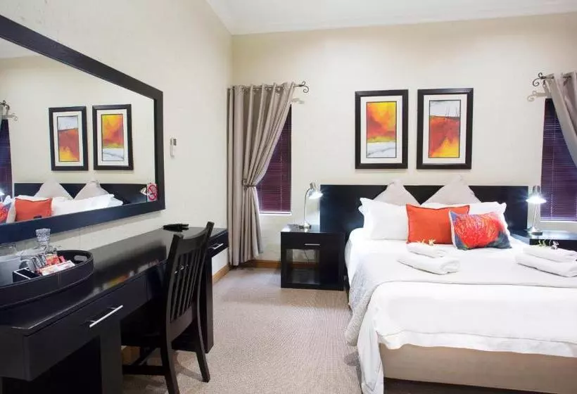 Majatalo The Wild Olive Guesthouse