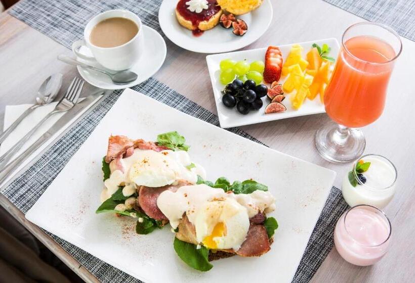 ペンション The Wild Olive Guesthouse