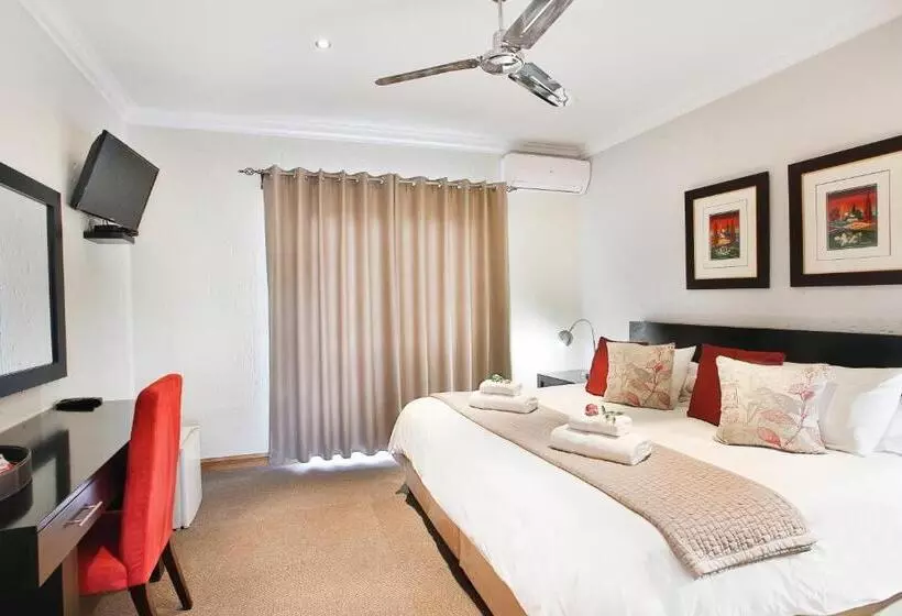 Majatalo The Wild Olive Guesthouse