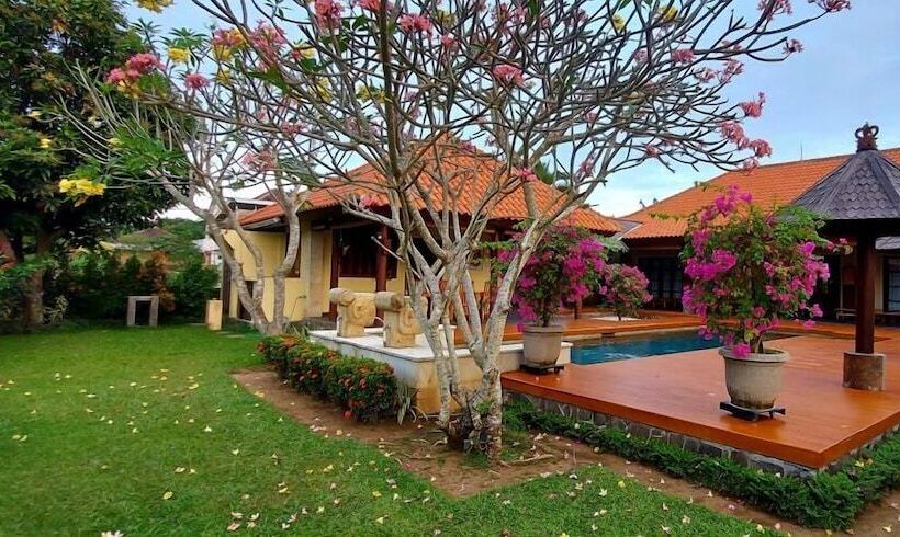 هتل Bale Solah Lombok Holiday Resort