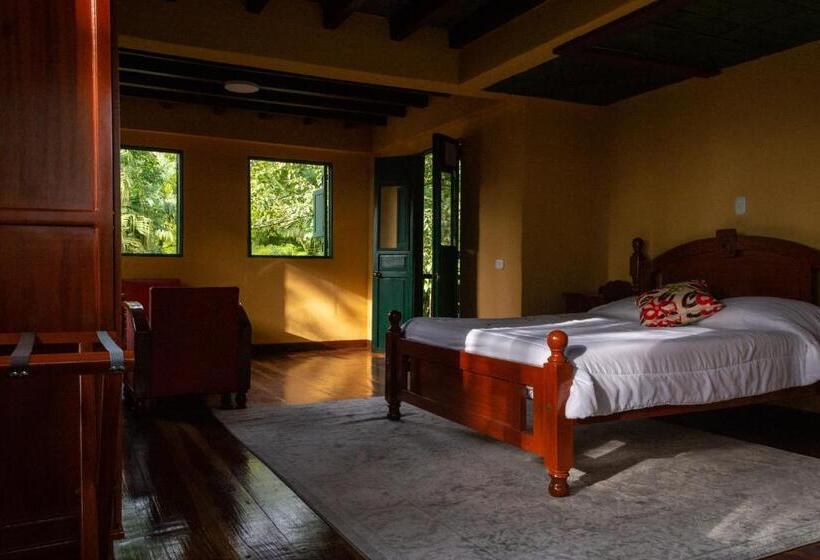 El Edén Country Hotel Y Club Residencial