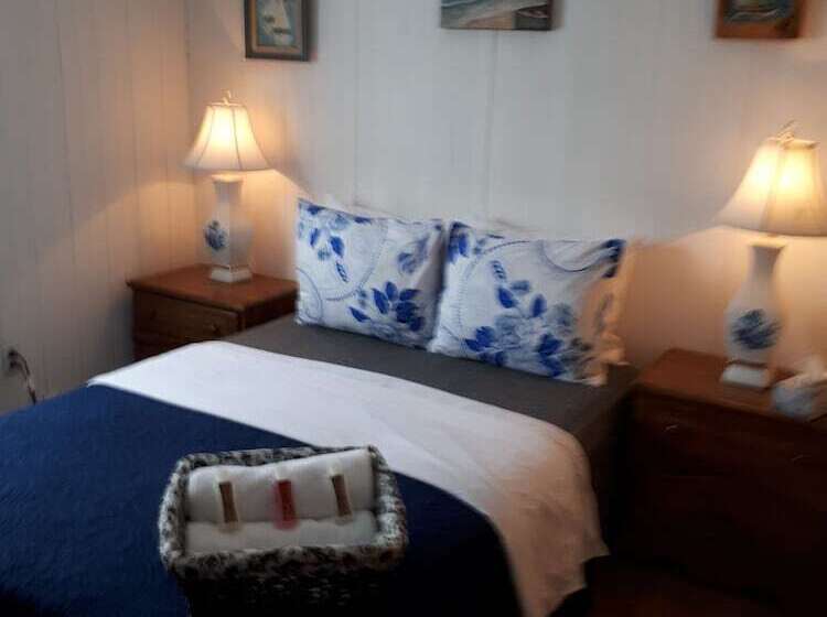 Хостел L'auberge De Quai