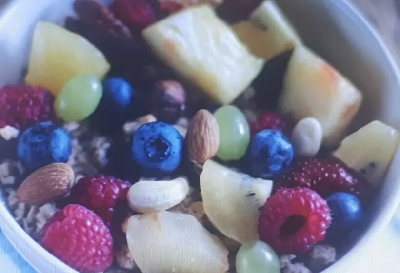 簡易ホテル L'auberge De Quai