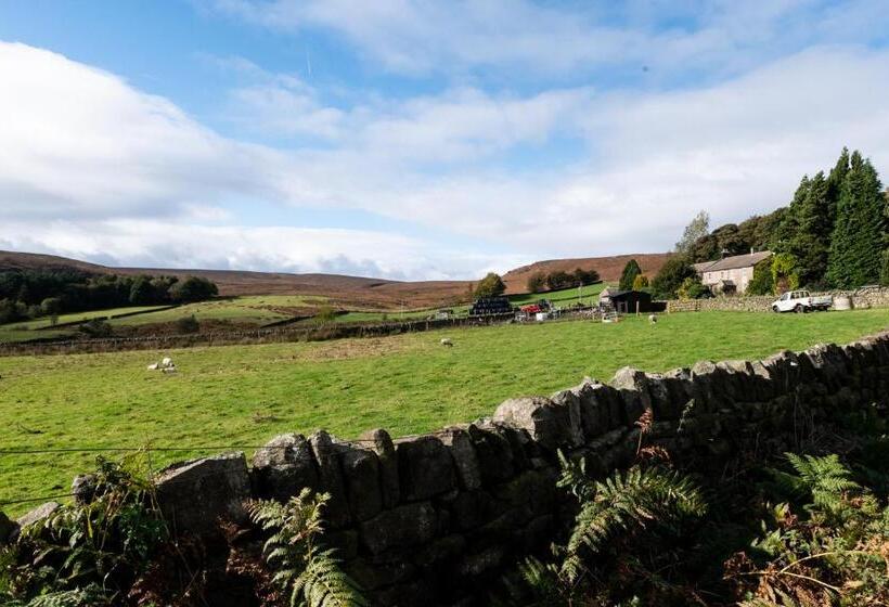 호텔 The Castle By Innkeeper S Collection