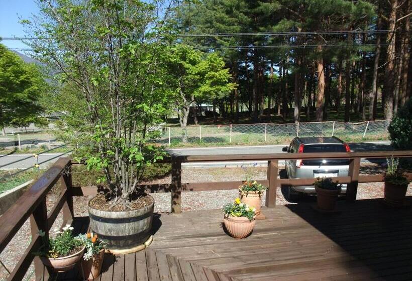 פנסיון Gasthof Ascot