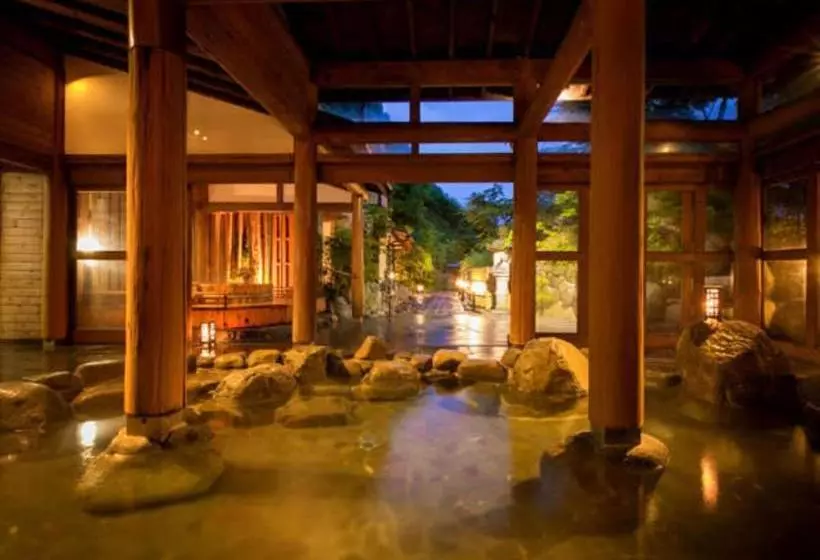 旅館 Matsunoya Kasen