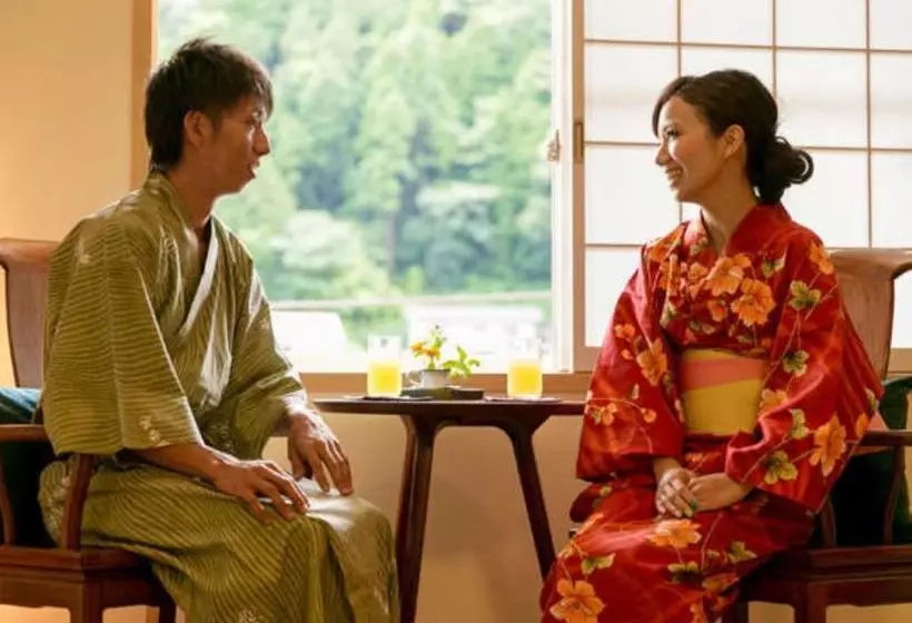 旅館 Matsunoya Kasen