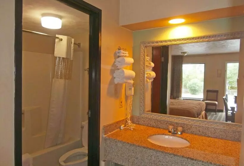 Hotelli Americas Best Value Inn Augusta S