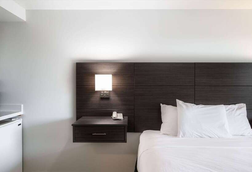 Szálloda Baymont Inn & Suites By Wyndham