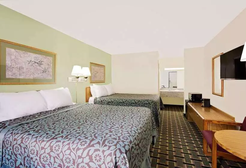 בית מלון כפרי Days Inn By Wyndham Cleveland Tn